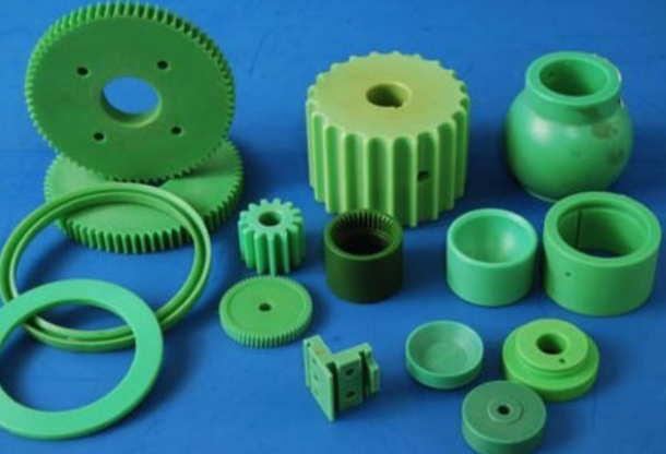 注塑塑料產品出現銀紋(料花、水花)的原因及分析辦法